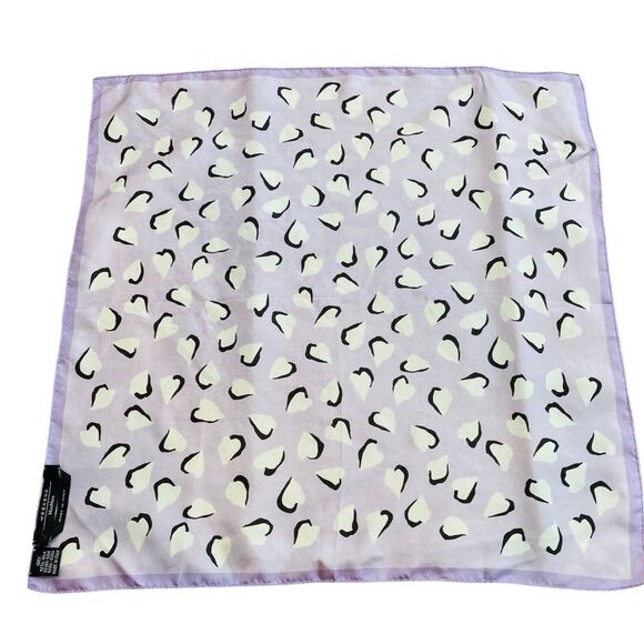 MaxMara Weekend Italian Silk Scarf Pastel Purple Abstract Heart Print Twilly - Picture 3 of 6